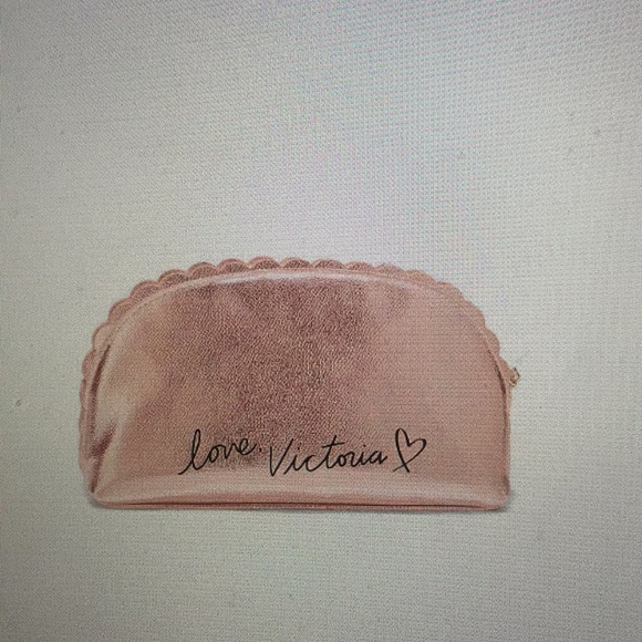 VICTORIA’S SECRET - PETAL EDGE BEAUTY MAKE-UP BAG - Picture 4 of 8